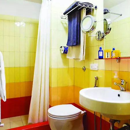 Gulliver's 3* روما